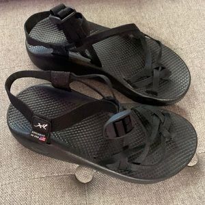 NWOT Chaco Sandals Size W 8.5 / M 7
